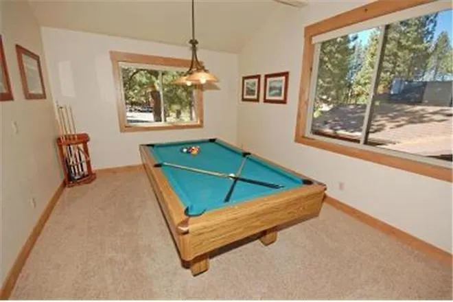 2806 Springwood Drive Holiday Home サウス・レイクタホ